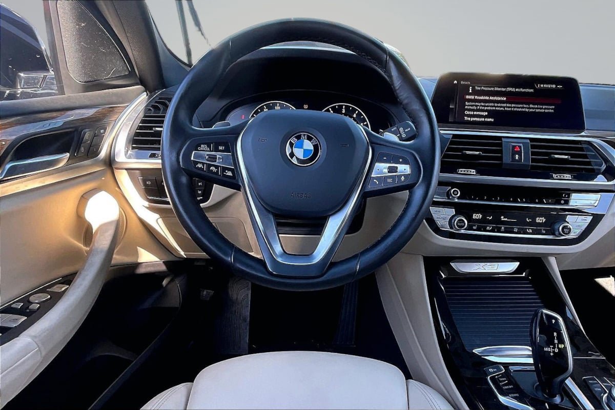 Used 2021 BMW X3 xDrive30i AWD/4WD image 5