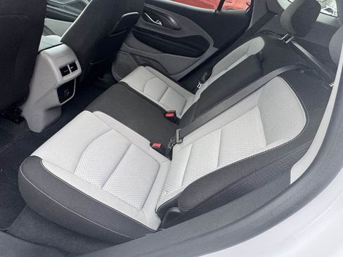 Used 2023 GMC Terrain SLE w/ Driver Convenience Package image 19