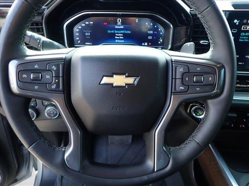 Used 2023 Chevrolet Silverado 1500 High Country w/ High Country Premium Package image 14