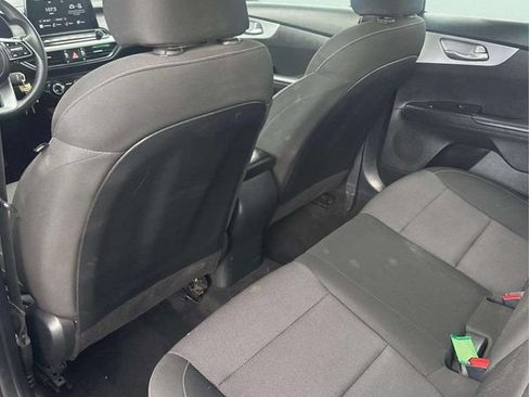 Used 2024 Kia Forte LXS FWD image 14