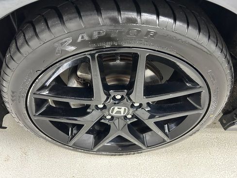 Used 2024 Honda Civic Sport image 9