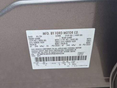 Used 2024 Ford Edge Titanium w/ Equipment Group 301A AWD/4WD image 36