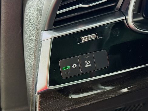 Used 2023 Audi Q7 2.0T Premium w/ Convenience Package image 14