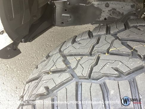 Used 2021 Toyota 4Runner Venture w/ Moonroof Package image 12