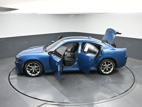 Used 2020 Dodge Charger SXT w/ Plus Group image 46