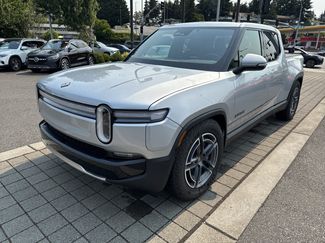 Used 2025 Rivian R1T Adventure AWD/4WD video 1