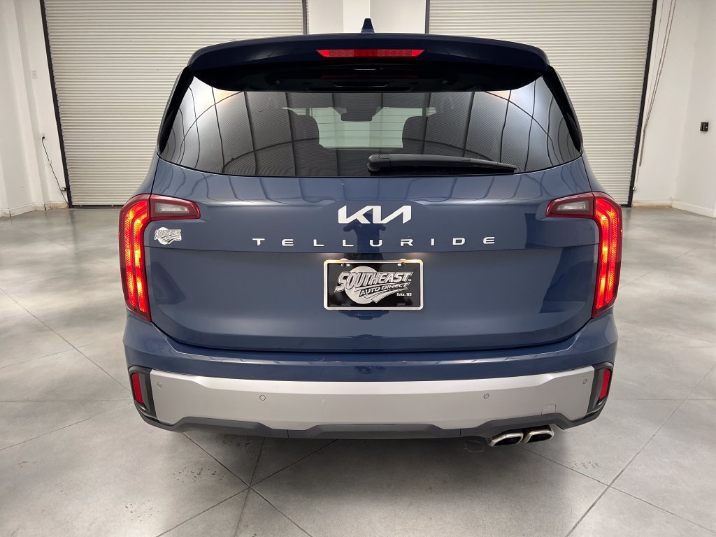 Used 2025 Kia Telluride S FWD image 8