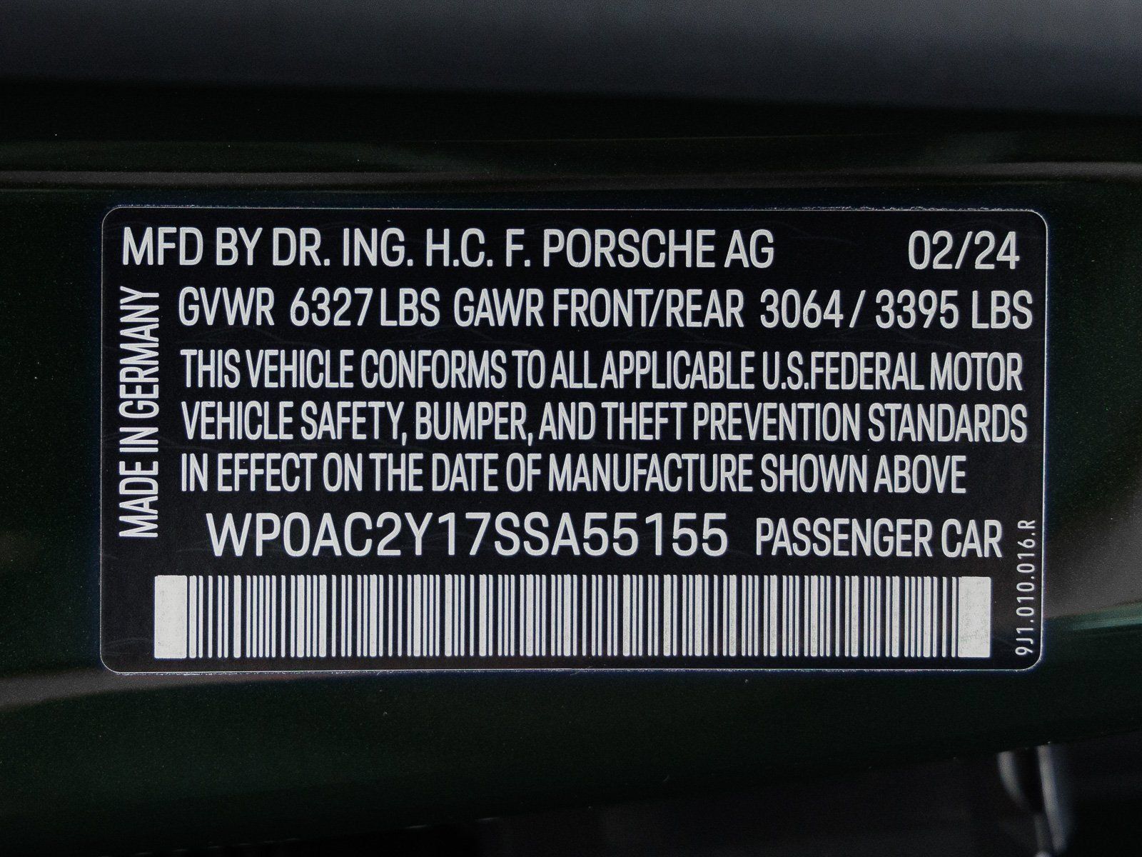 Certified 2025 Porsche Taycan Turbo S AWD/4WD image 42