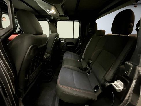 Used 2020 Jeep Gladiator Rubicon w/ Trailer Tow Package image 22