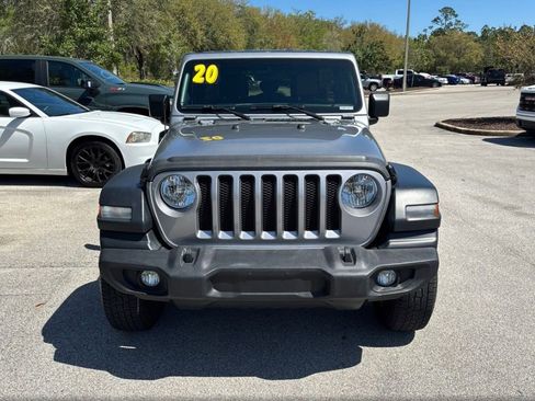 Used 2020 Jeep Wrangler Unlimited Sport S image 2