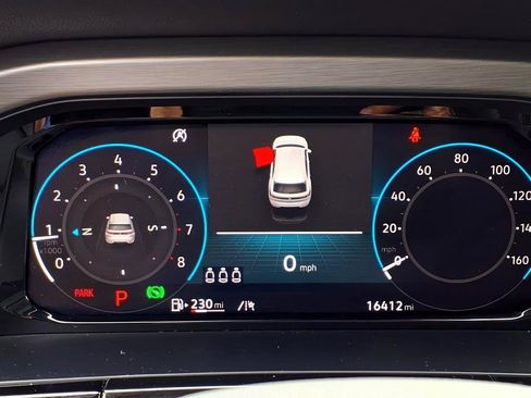 Used 2024 Volkswagen Atlas Cross Sport SE w/ Panoramic Sunroof Package FWD image 25