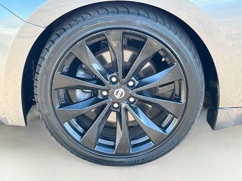 Used 2022 Nissan Maxima Platinum w/ Sport Mat Group image 33