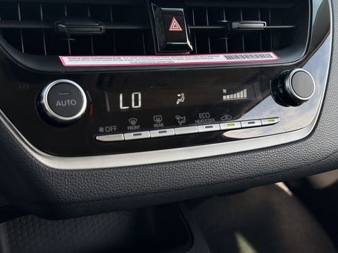 Used 2024 Toyota Corolla LE FWD image 20