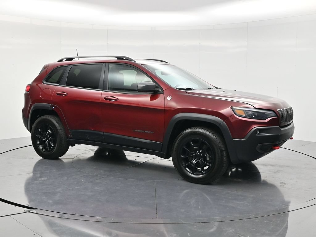 Used 2020 Jeep Cherokee Trailhawk w/ Comfort/Convenience Group AWD/4WD image 3