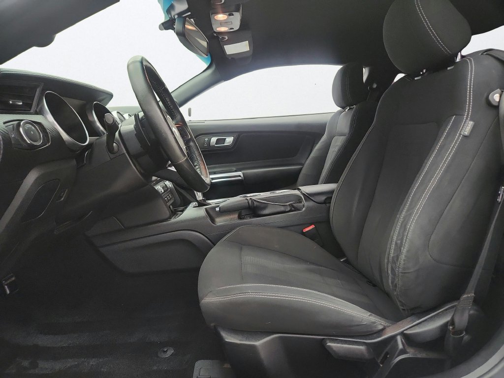 Used 2020 Ford Mustang Coupe RWD image 11