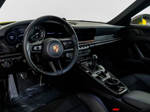 Used 2023 Porsche 911 Carrera T image 2