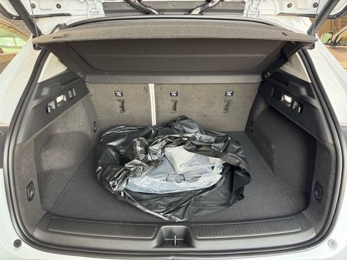 New 2026 Buick Envision Avenir image 8