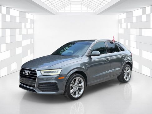 Used 2018 Audi Q3 2.0T Premium Plus w/ Premium Plus Package FWD image 3