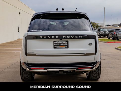 Used 2023 Land Rover Range Rover Long Wheelbase SE image 7