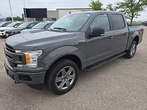 Used 2018 Ford F150 XLT w/ Equipment Group 302A Luxury AWD/4WD image 3