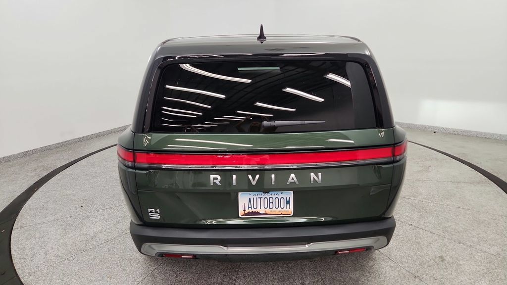 Used 2025 Rivian R1S Adventure Dual AWD/4WD image 32