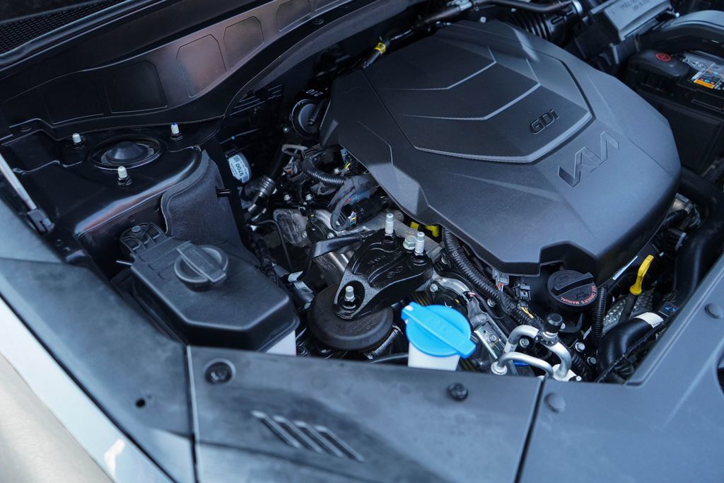 Used 2025 Kia Telluride S FWD image 39