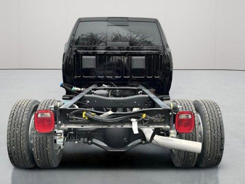 New 2024 RAM 4500 SLT w/ Quick Order Package 2YG SLT image 4