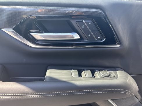 New 2026 GMC Yukon XL Elevation AWD/4WD image 21