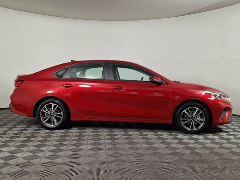 Used 2023 Kia Forte LXS w/ LXS Technology Package FWD image 10