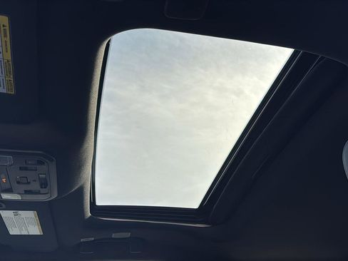 Used 2024 Toyota Tacoma TRD Off-Road w/ TRD Off Road Premium Package image 26