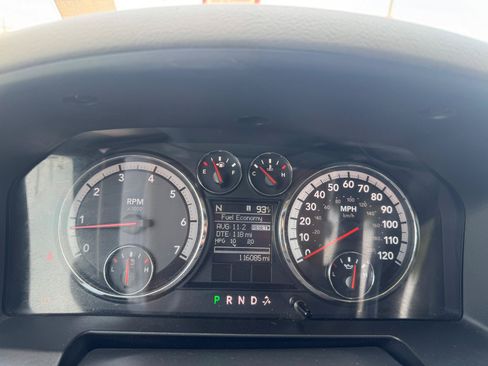 Used 2012 RAM 2500 SLT w/ Luxury Group AWD/4WD image 13