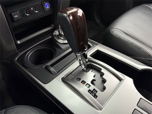 Used 2022 Toyota 4Runner Limited image 20