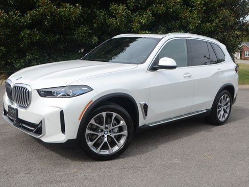 Used 2026 BMW X5 xDrive40i w/ Premium Package AWD/4WD image 5