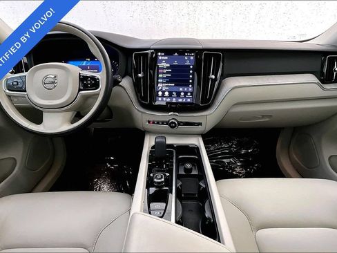 Certified 2023 Volvo XC60 B5 Plus w/ Protection Package Premier FWD image 19