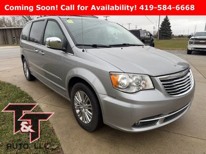 Used 2016 Chrysler Town & Country Touring-L