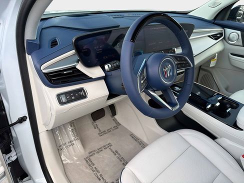 New 2026 Buick Enclave Avenir w/ Super Cruise Package image 21