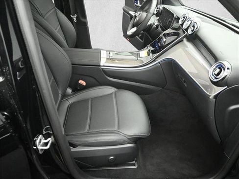 Certified 2026 Mercedes-Benz GLC 300 4MATIC image 27