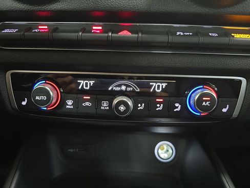 Used 2020 Audi A3 2.0T Premium image 25