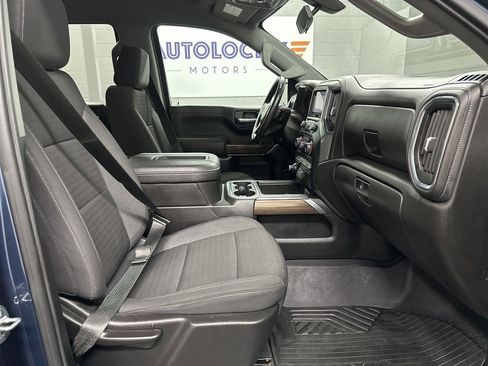 Used 2022 Chevrolet Silverado 1500 LT Trail Boss w/ Bed Protection Package image 22