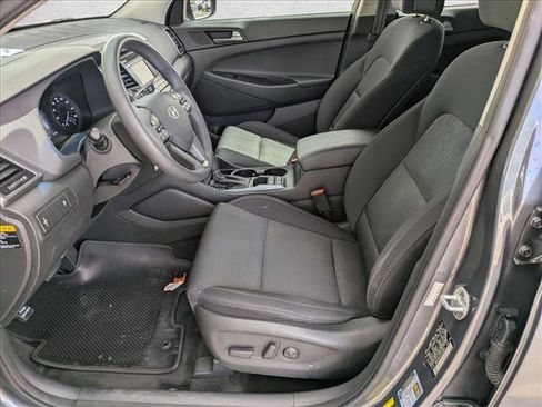 Used 2016 Hyundai Tucson SE w/ Option Group 02 FWD image 16
