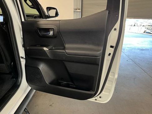 Used 2023 Toyota Tacoma TRD Pro AWD/4WD image 15