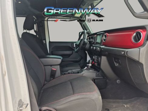 Used 2023 Jeep Gladiator Rubicon w/ LED Lighting Group AWD/4WD image 6