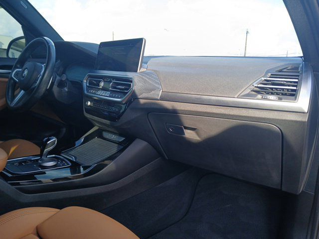 Used 2022 BMW X3 sDrive30i w/ M Sport Package 2 RWD image 19