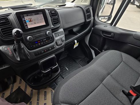 New 2026 RAM ProMaster 2500 w/ Convenience Group FWD image 20