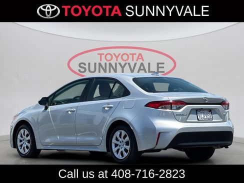 Certified 2025 Toyota Corolla LE FWD image 8