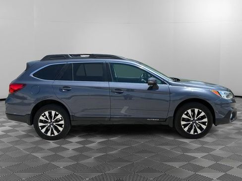 Used 2015 Subaru Outback 3.6R Limited AWD/4WD image 6