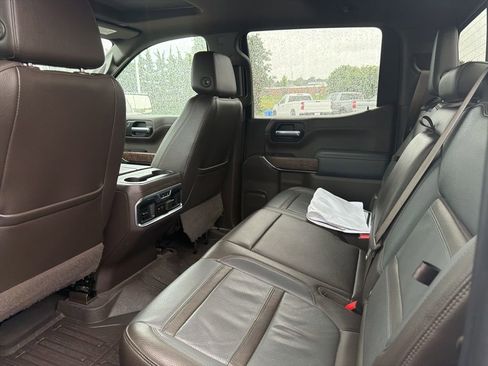 Used 2021 GMC Sierra 1500 Denali w/ Denali Ultimate Package AWD/4WD image 6