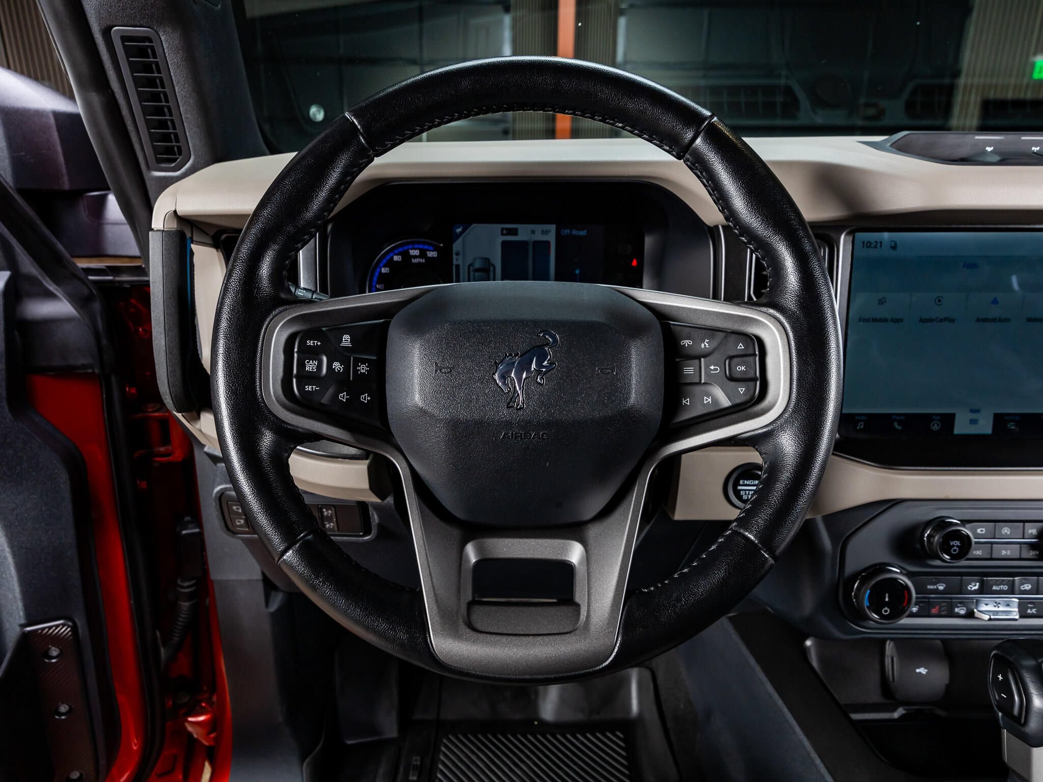 Used 2022 Ford Bronco Wildtrak AWD/4WD image 19