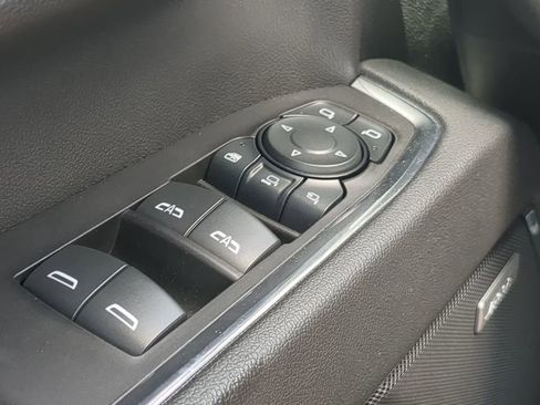 Used 2024 Chevrolet Silverado 2500 LTZ w/ LTZ Premium Package image 25