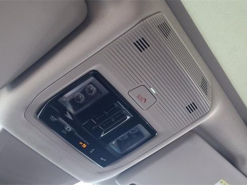 New 2026 Volkswagen Atlas SEL Premium R-Line image 21